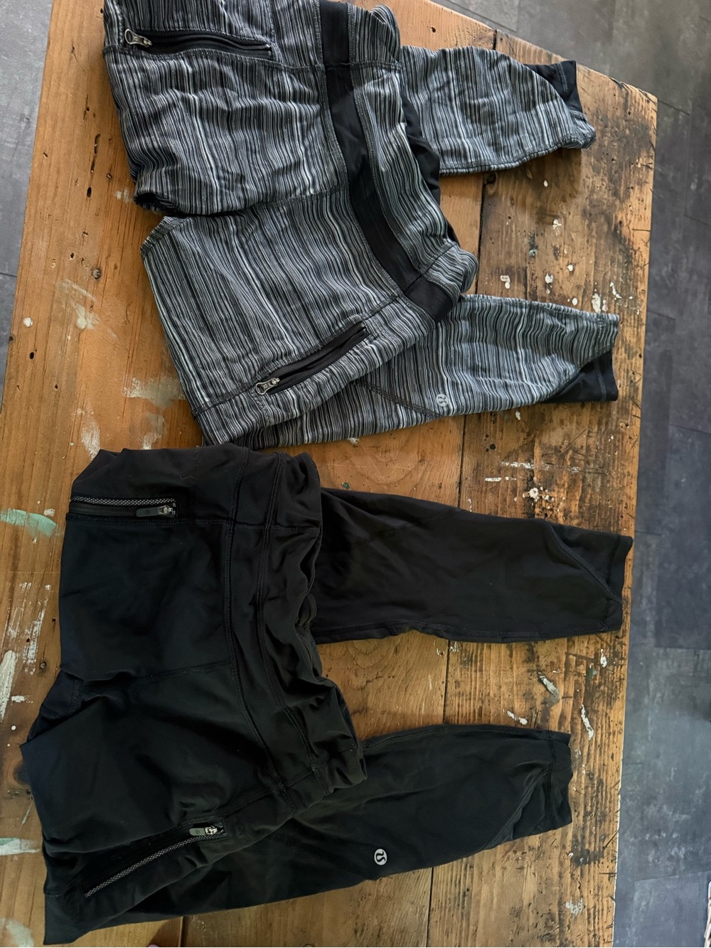 lululemon athletica Black & Gray Striped Leggings Set size 6